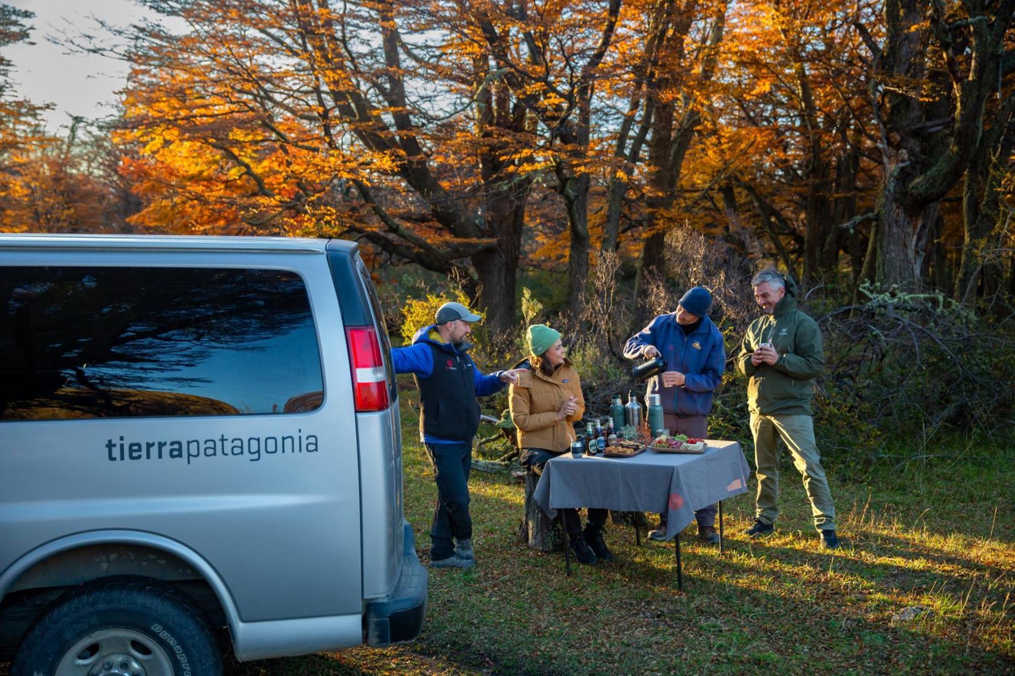 Отель Tierra Patagonia Торрес-дель-Пайне Экстерьер фото