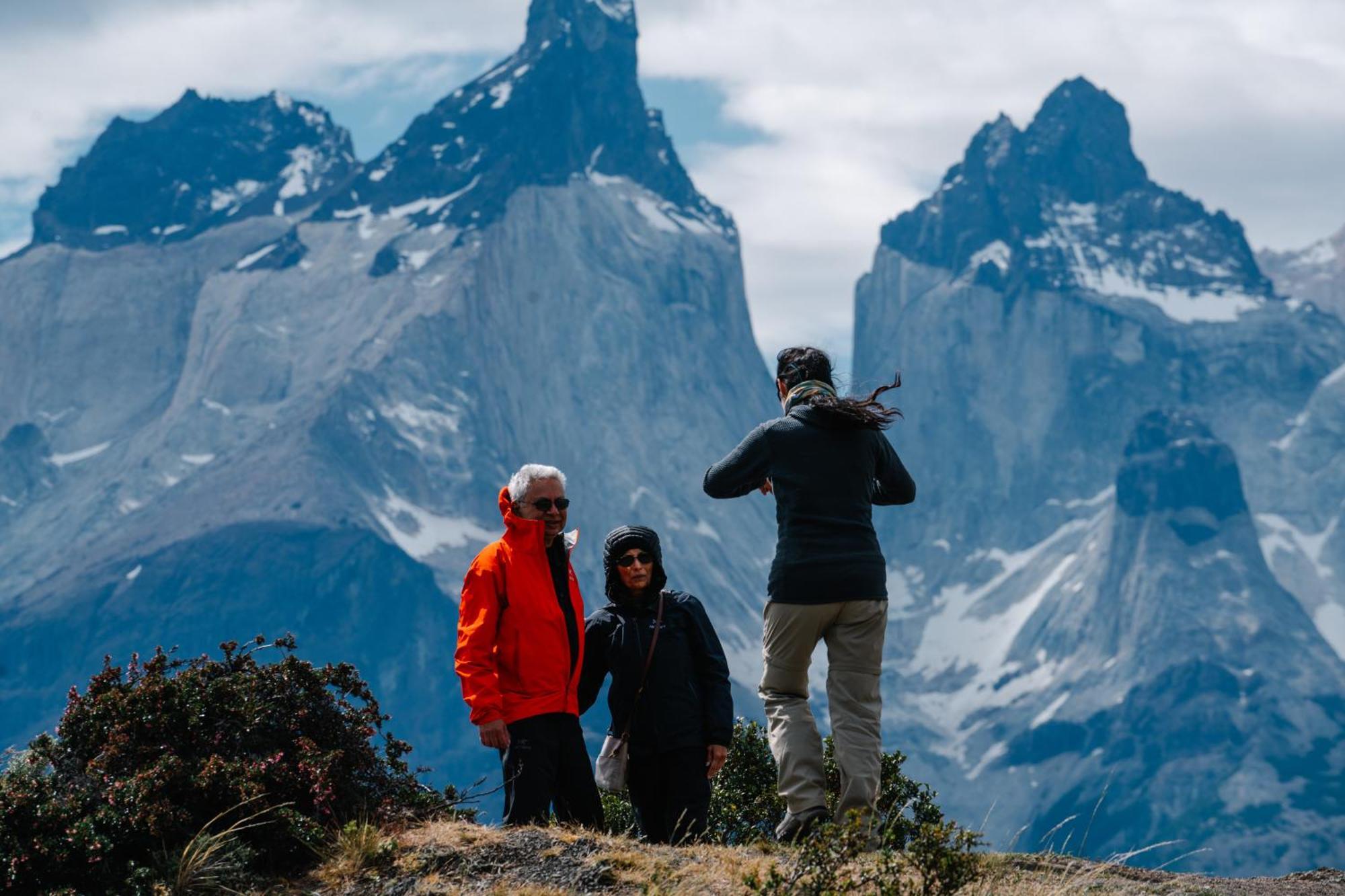 Отель Tierra Patagonia Торрес-дель-Пайне Экстерьер фото